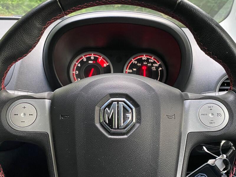 MG MG3