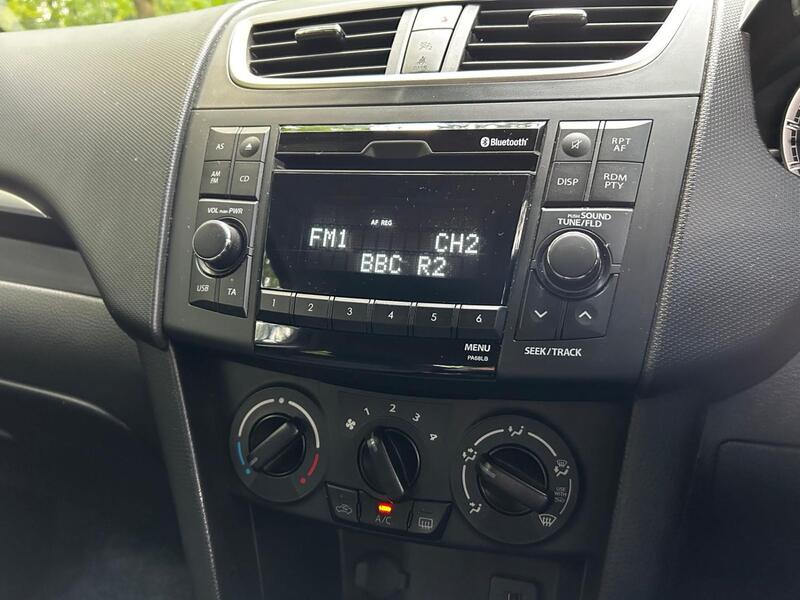 SUZUKI SWIFT