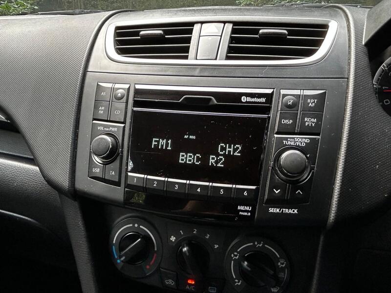 SUZUKI SWIFT