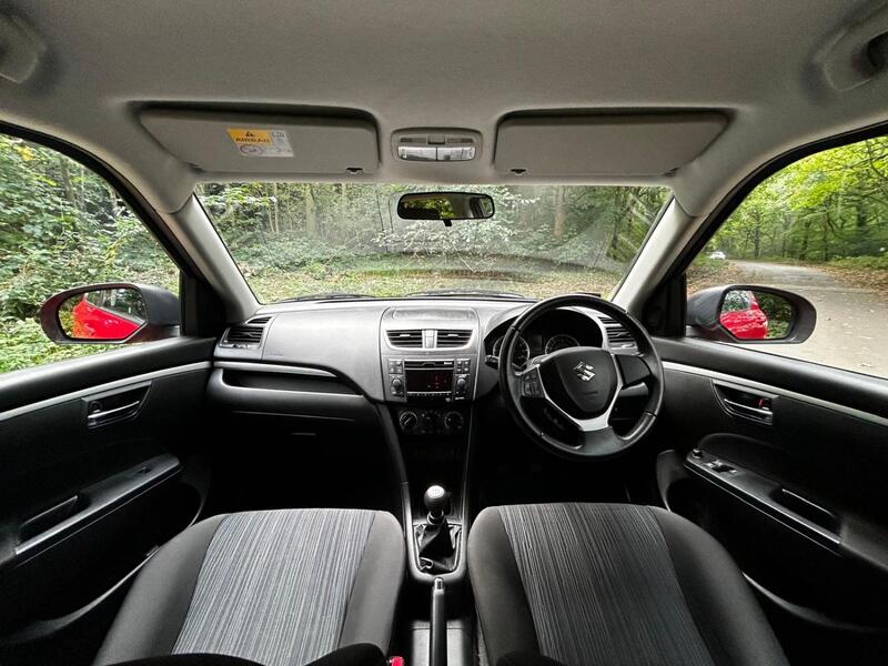 SUZUKI SWIFT