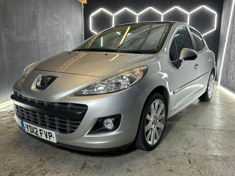 PEUGEOT 207