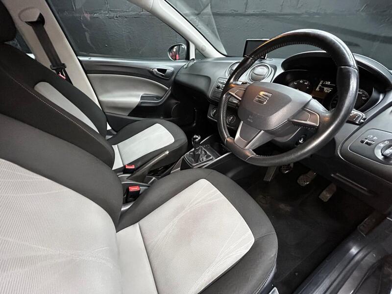SEAT IBIZA