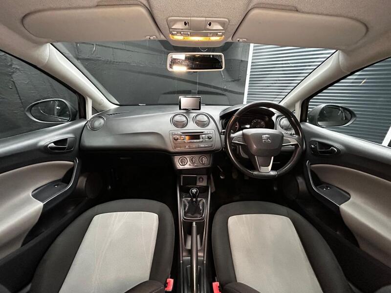 SEAT IBIZA