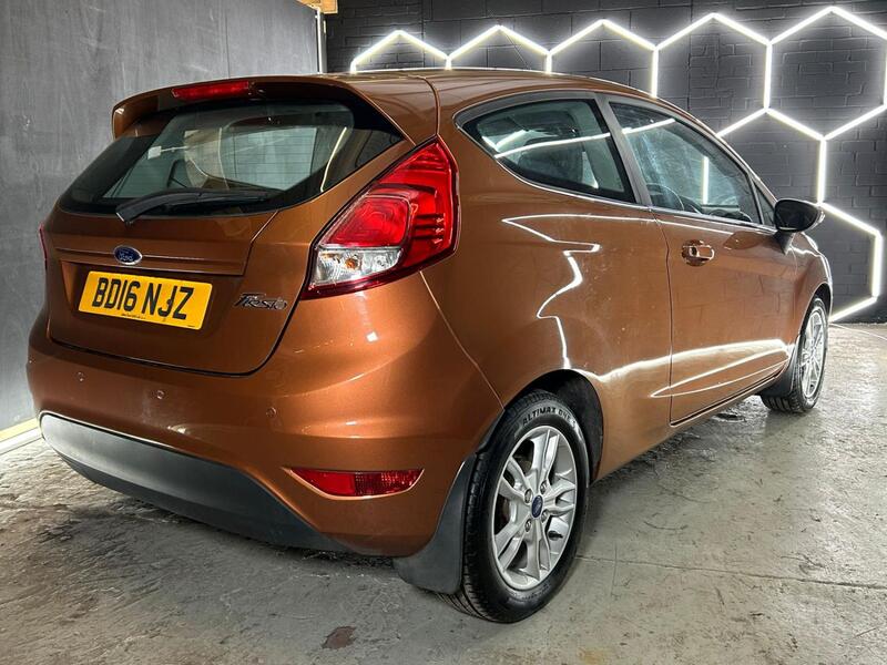 FORD FIESTA