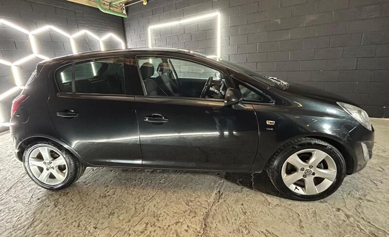 VAUXHALL CORSA