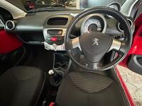 PEUGEOT 107