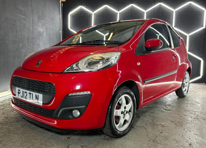 PEUGEOT 107