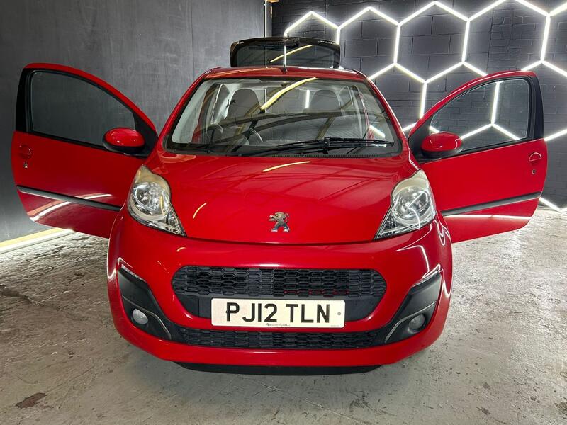 PEUGEOT 107