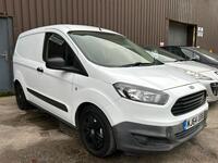 FORD TRANSIT COURIER