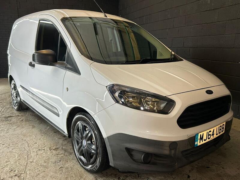 FORD TRANSIT COURIER