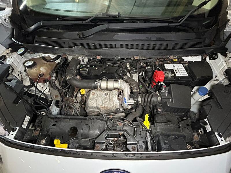 FORD TRANSIT COURIER