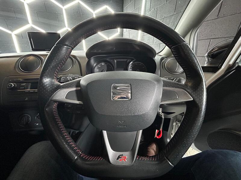 SEAT IBIZA