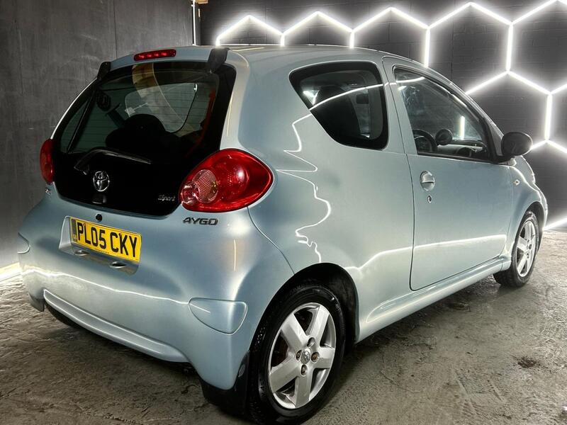 TOYOTA AYGO