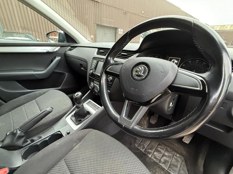 SKODA OCTAVIA