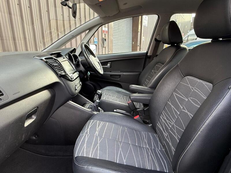 KIA VENGA