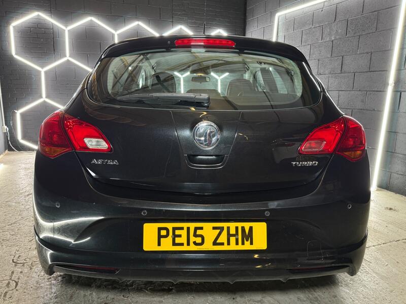VAUXHALL ASTRA