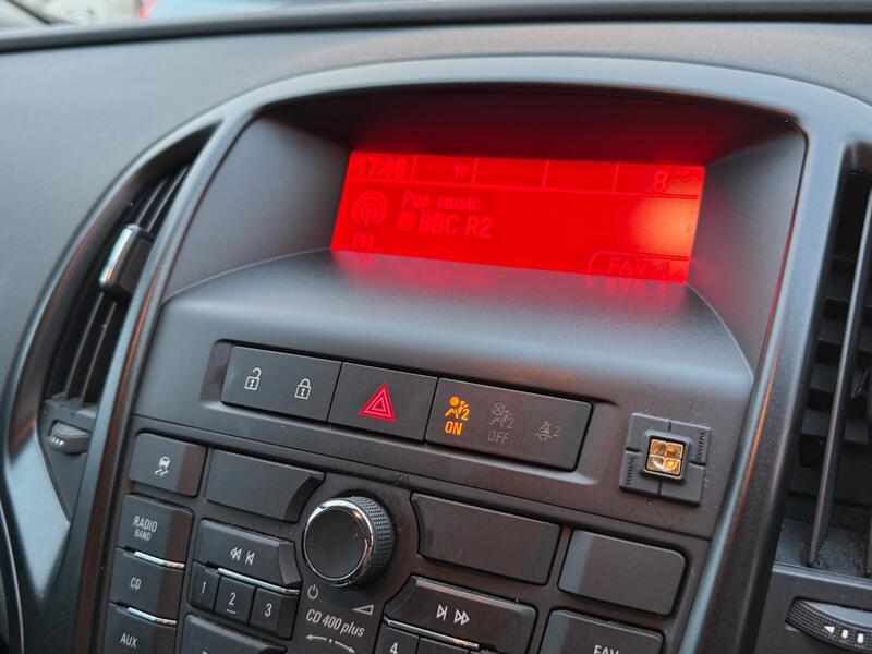 VAUXHALL ASTRA