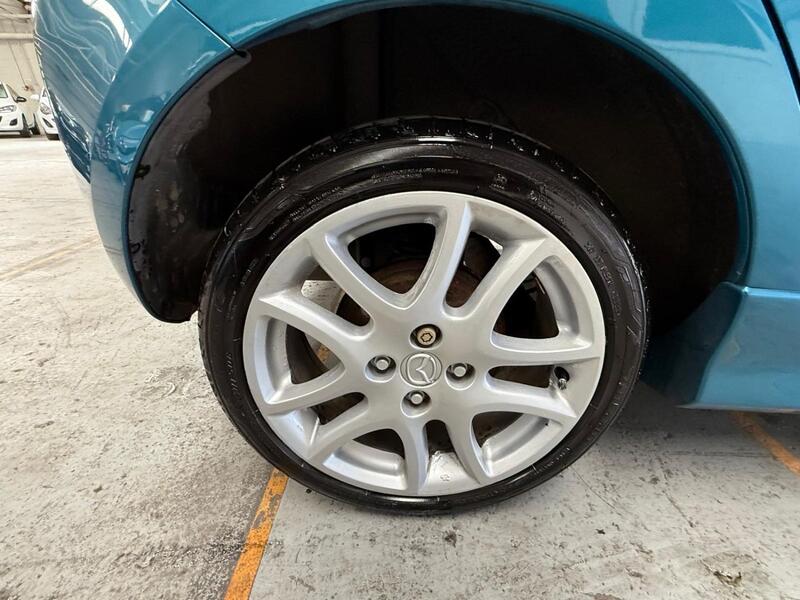 MAZDA MAZDA2